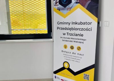 Rollup informacyjno promocyjny Gminnego Inkubatora Przedsiębiorczości w Trzcianie im. Kornela Morawieckiego Solidarności Walczącej.